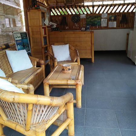 Tua Tua Keladi Bungalows Gili Islands Room photo